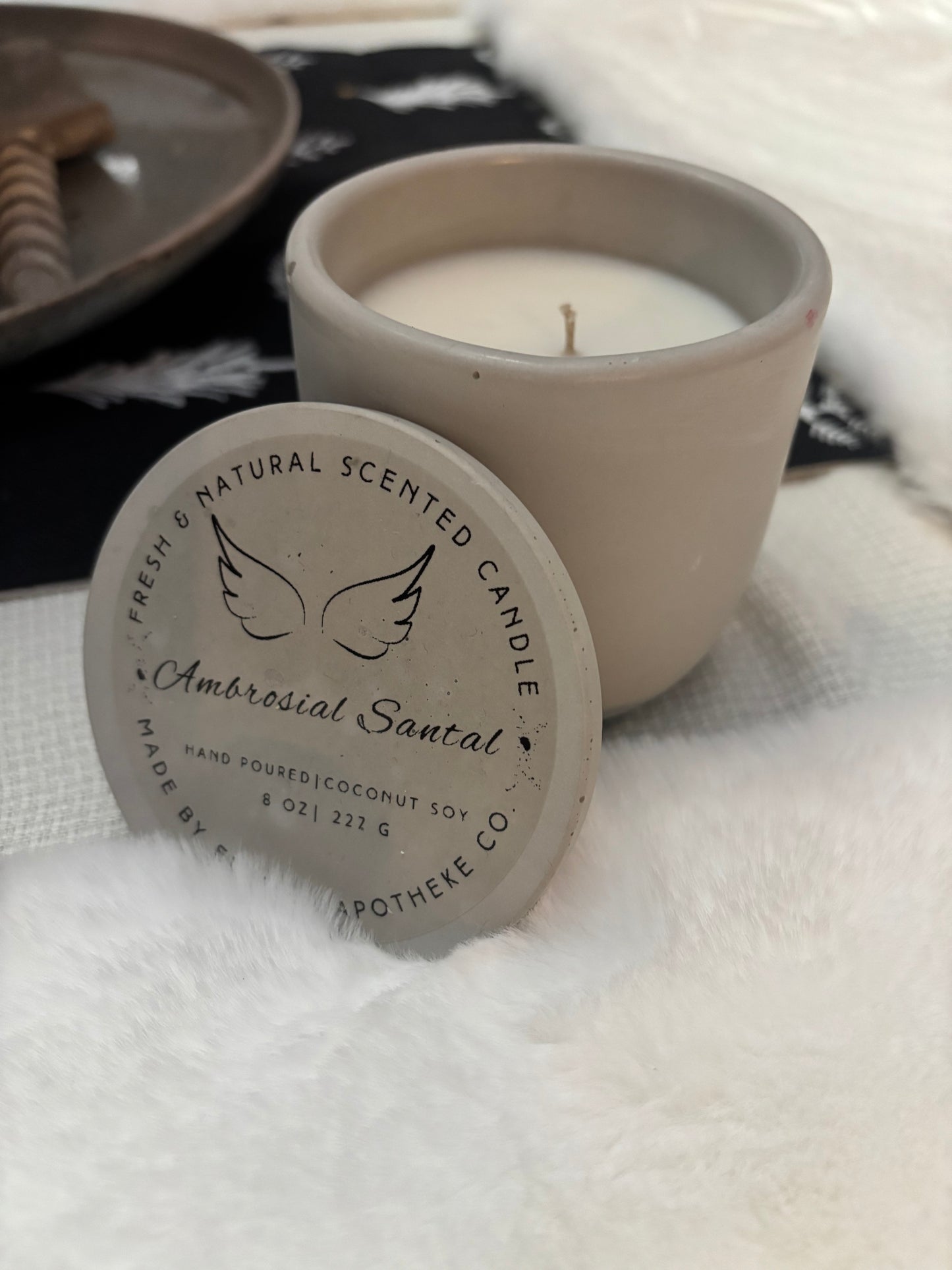 Ambrosial Santalé 8 oz candle