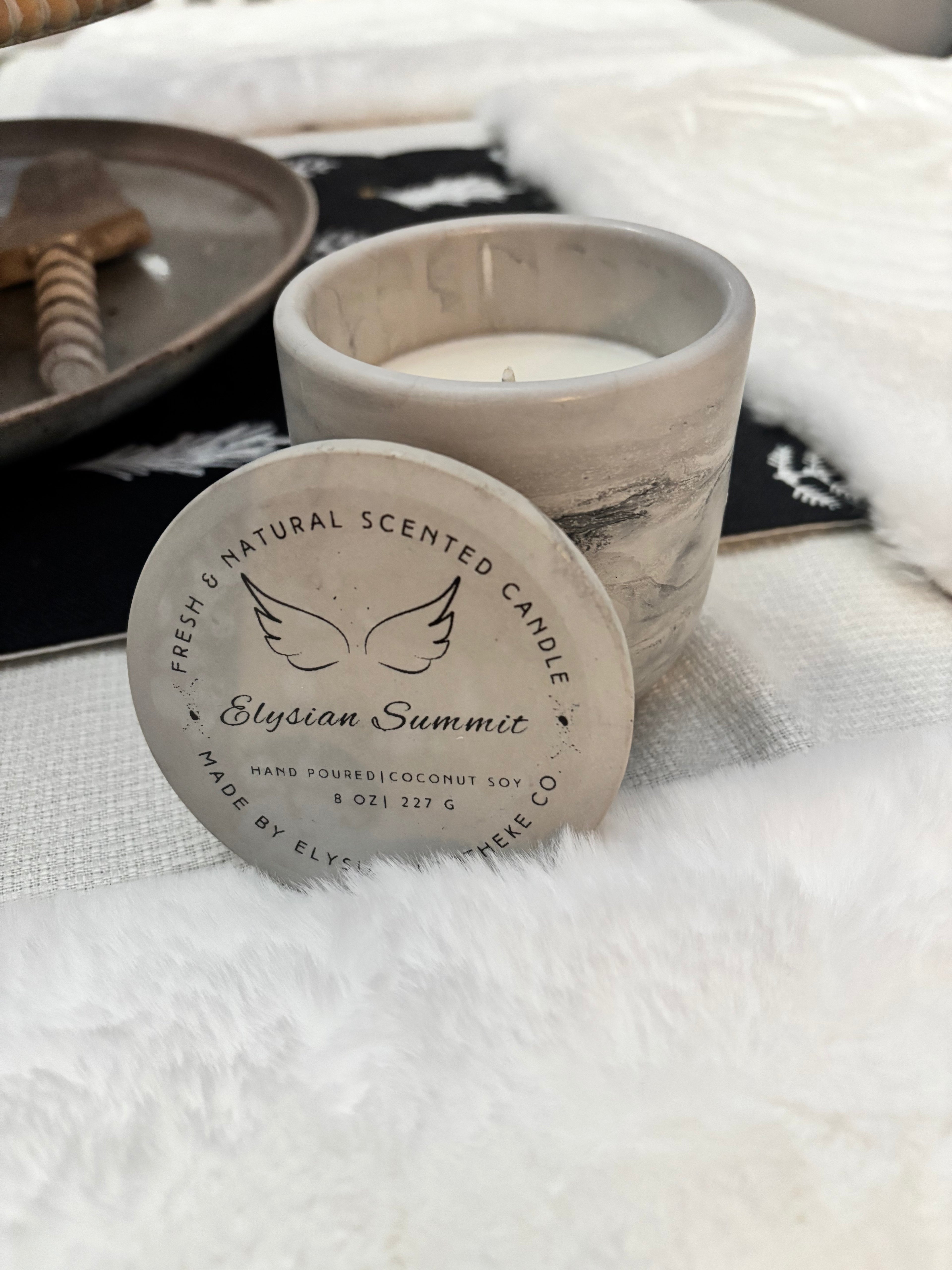 Elysian Summit 8 oz candle